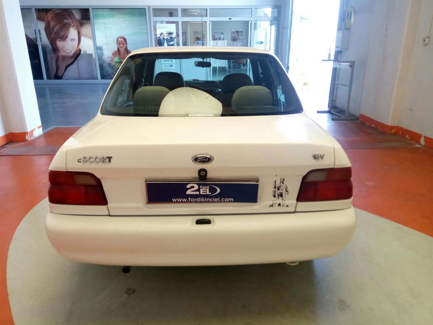 Ford Escort (Европа) — Википедия