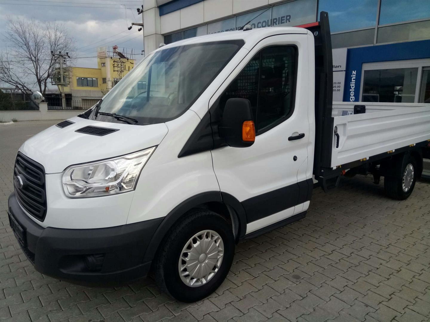 Обзор грузового фургона Ford Transit (Форд Транзит).