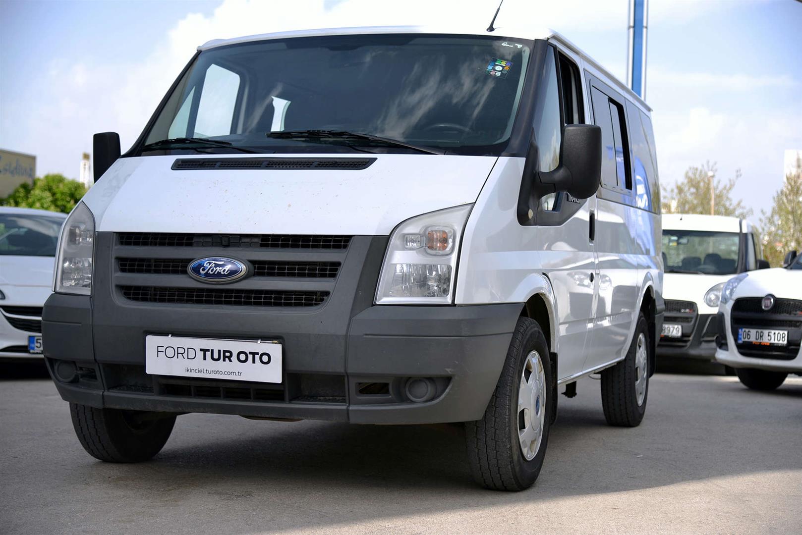 Ford Transit Bus: продажа микроавтобусов и ...