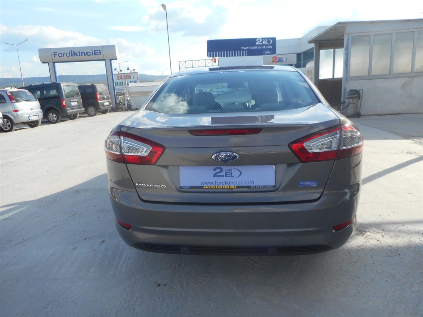 Цена Ford Mondeo - купить новый Форд Мондео в наличии ...