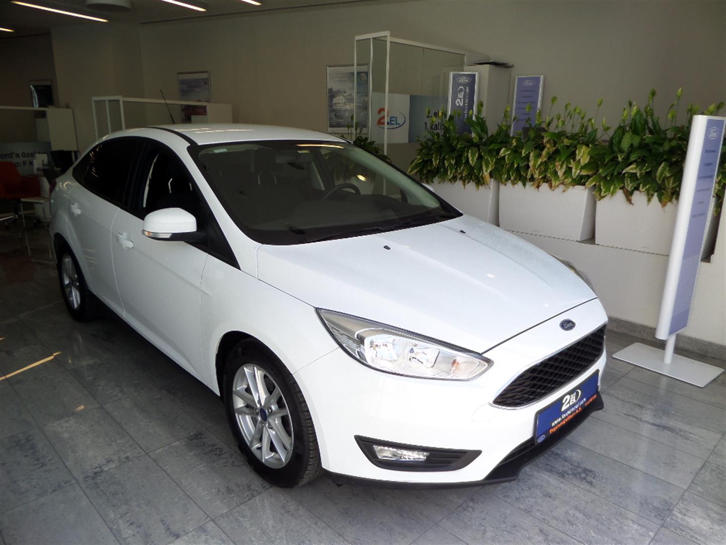 1.6 TDCI Ford Focus Turbo - YouTube