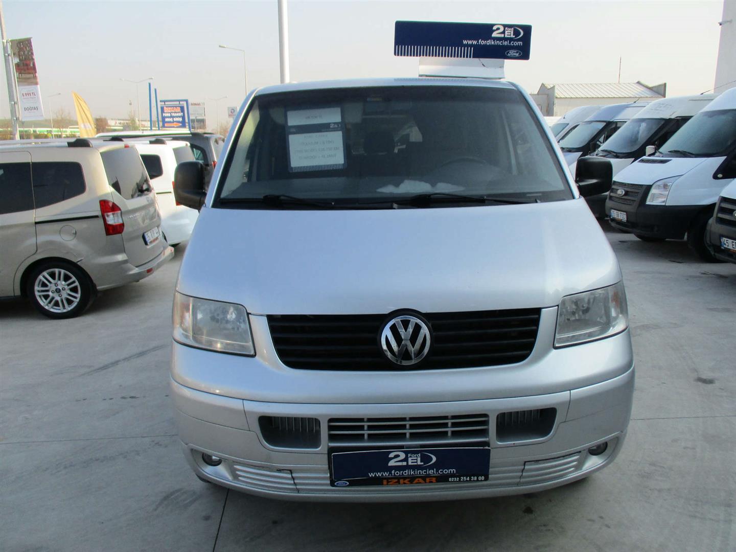2006 model volkswagen transporter / 2.5 tdi | km 193000 | ford 2. el