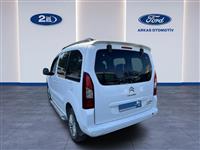 https://www.fordikinciel.com/B2ELResim/AracResim2El/113104/d457a8d8-c01f-4bb8-9f59-9e9bea590d90_Kucuk.jpg