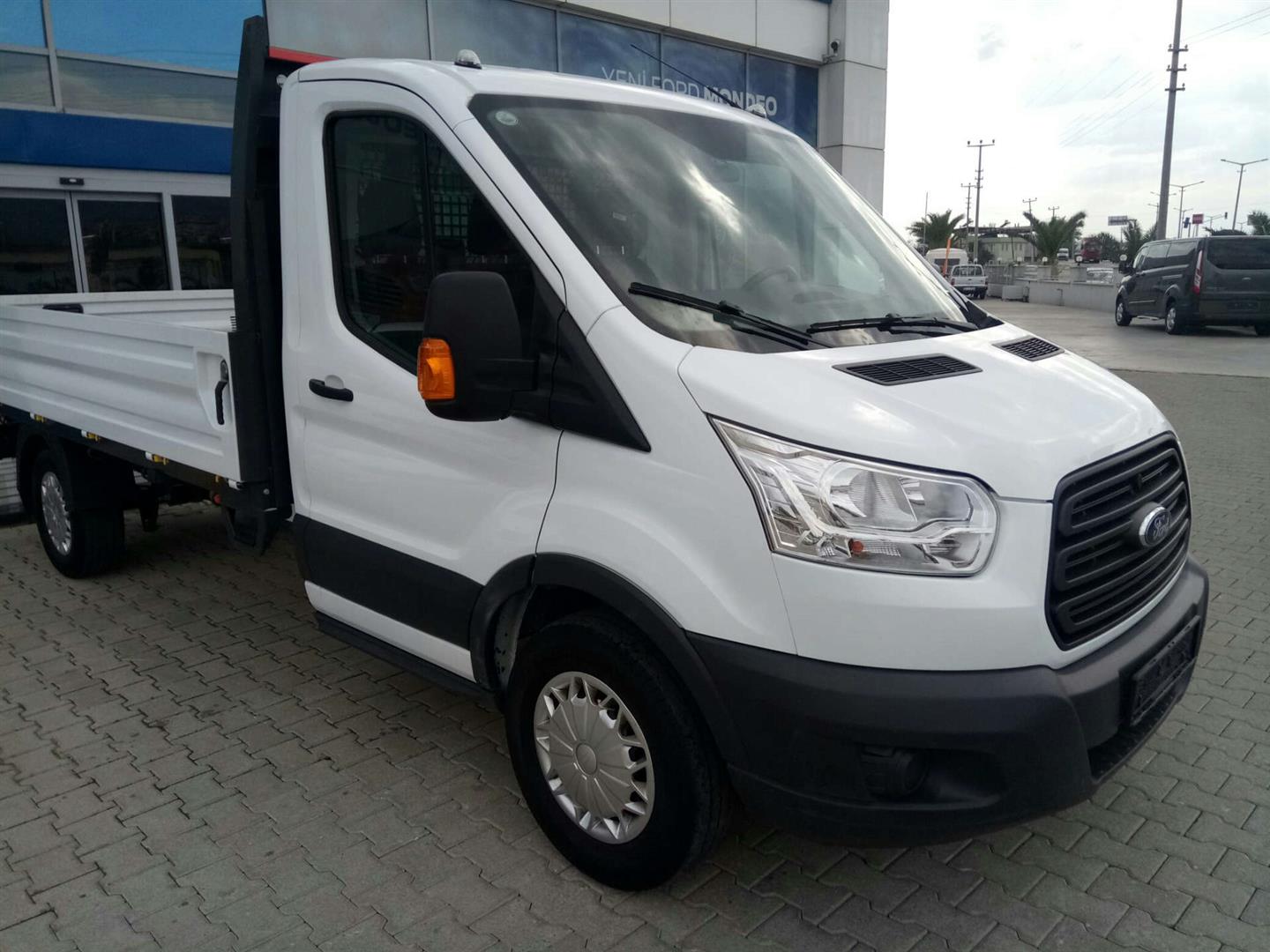 Купить автомобиль форд транзит. Ford Transit 350. Форд Транзит 350л. Ford Transit 2017. Ford Transit f22706 (350l).