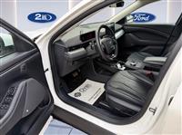 Ovalı İkinci El Araç Görseli