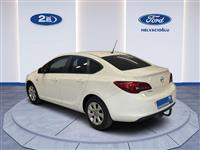 https://www.fordikinciel.com/B2ELResim/AracResim2El/140188/d61fec43-2538-4b65-b9c0-448fde9c7196_Kucuk.jpg