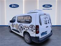 https://www.fordikinciel.com/B2ELResim/AracResim2El/142128/6dfa65b2-7180-4fa8-8ae4-c9fc51890d19_Kucuk.jpg