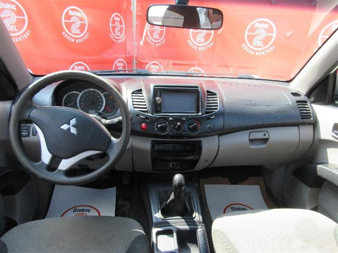 Lexus IS 300 - lüks ya da hesaplama Lexus IS 300 - lüks ya da hesaplama