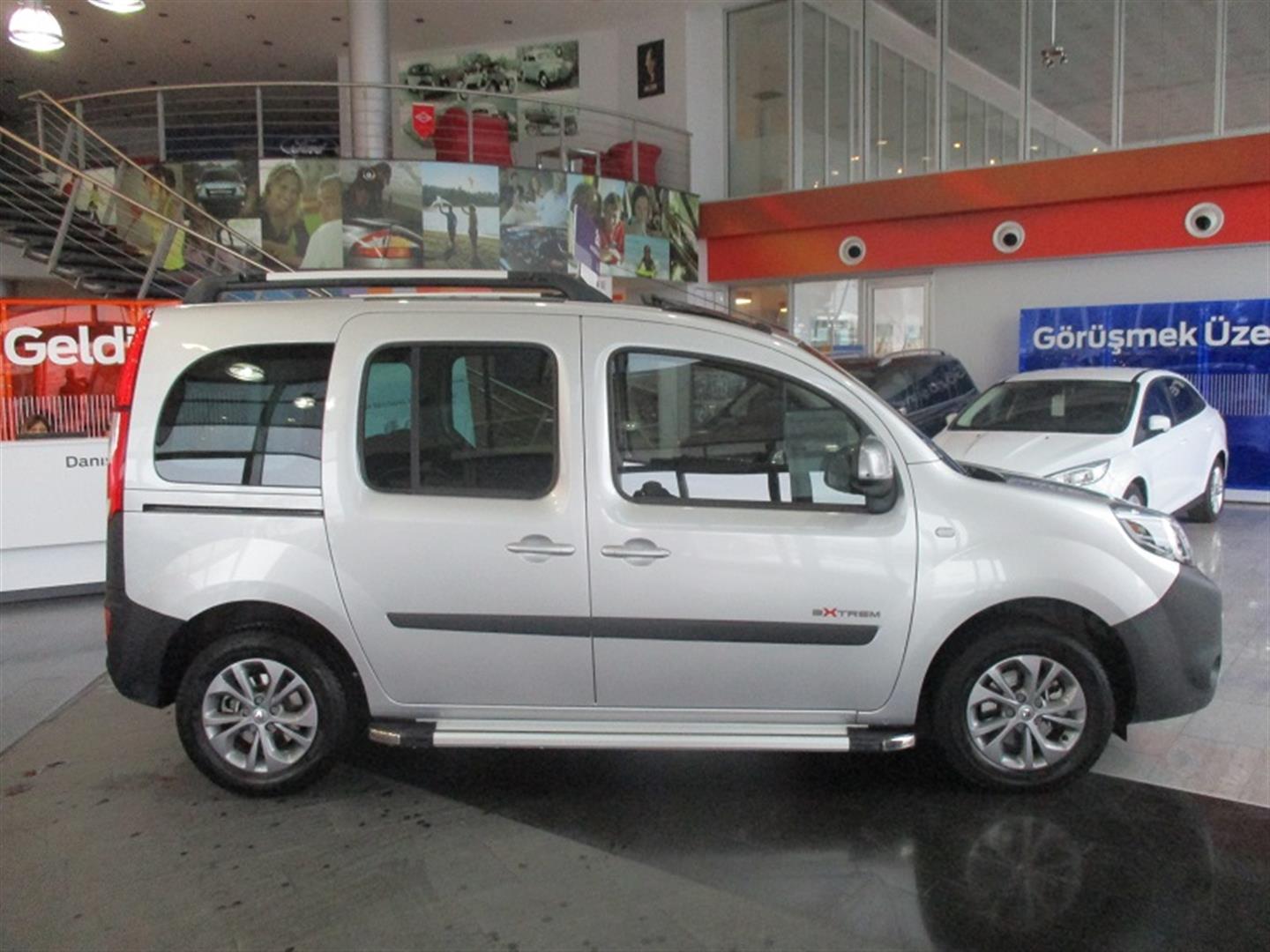 2015 MODEL RENAULT KANGOO / MULTIX 1.5 DCI EXTREME | KM ...